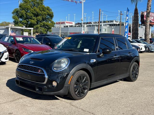 used 2019 MINI Hardtop car, priced at $18,202