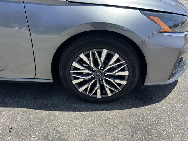 used 2023 Nissan Altima car, priced at $20,125