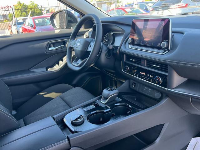 used 2025 Nissan Rogue car, priced at $32,995