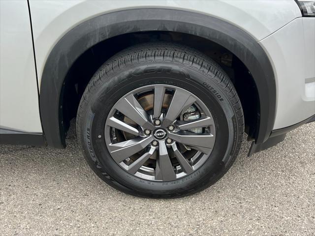 used 2022 Nissan Pathfinder car, priced at $28,589