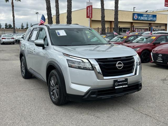 used 2022 Nissan Pathfinder car, priced at $28,589