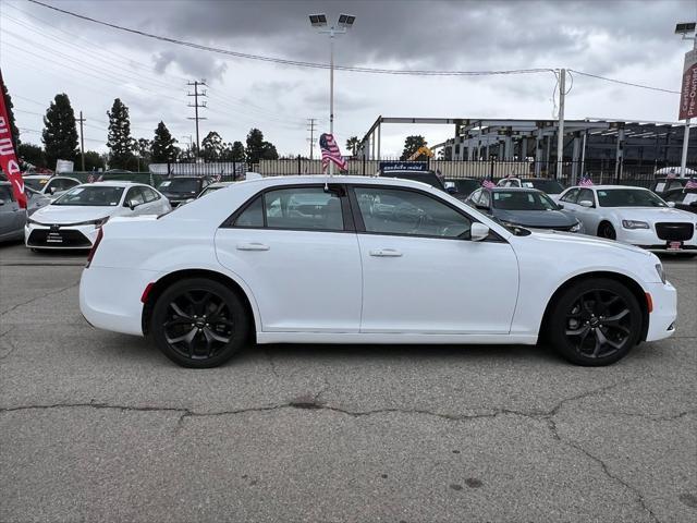 used 2022 Chrysler 300 car, priced at $25,895