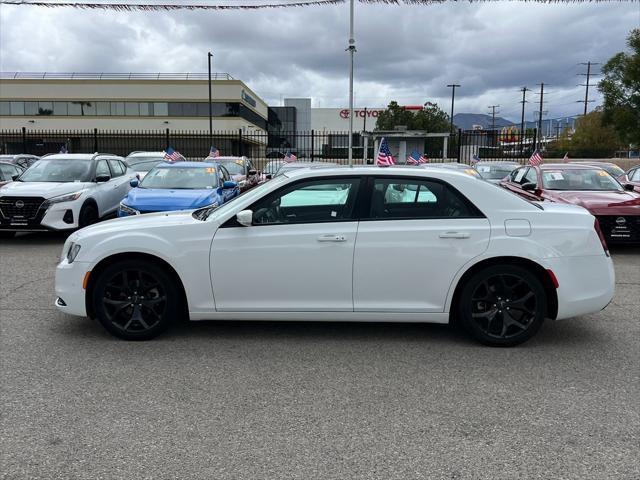 used 2022 Chrysler 300 car, priced at $25,895