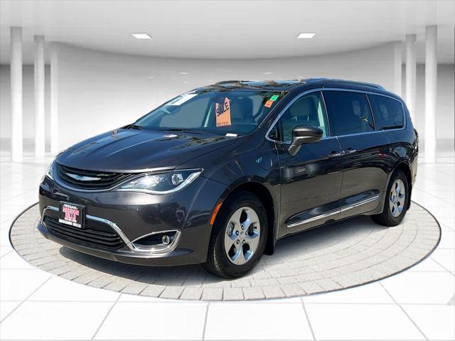 used 2018 Chrysler Pacifica Hybrid car, priced at $21,554