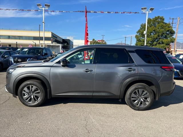 new 2025 Nissan Pathfinder car, priced at $39,010