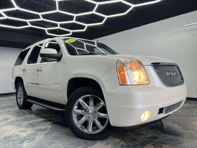 used 2014 GMC Yukon car, priced at $15,900