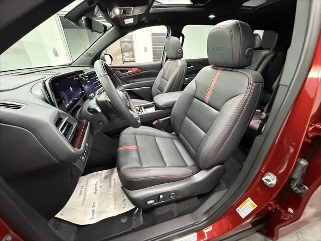 used 2025 Chevrolet Traverse car, priced at $56,900