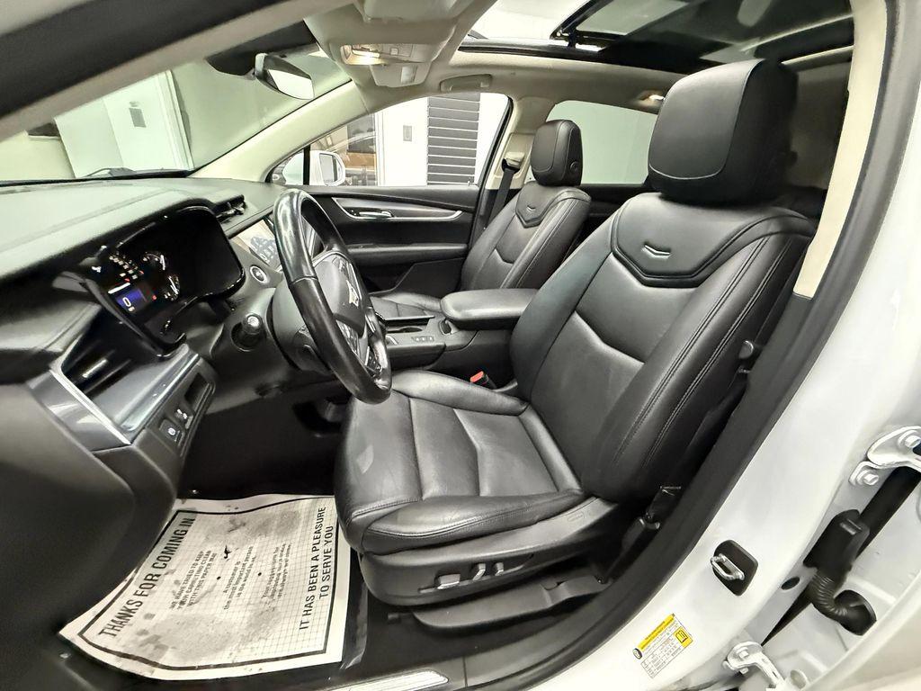 used 2019 Cadillac XT5 car, priced at $18,900