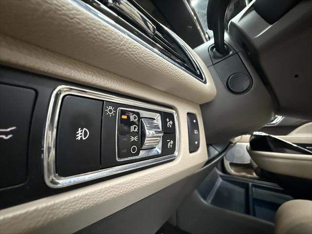 used 2023 Lincoln Navigator car, priced at $56,900