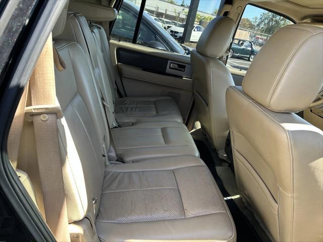 used 2013 Ford Expedition car, priced at $4,500