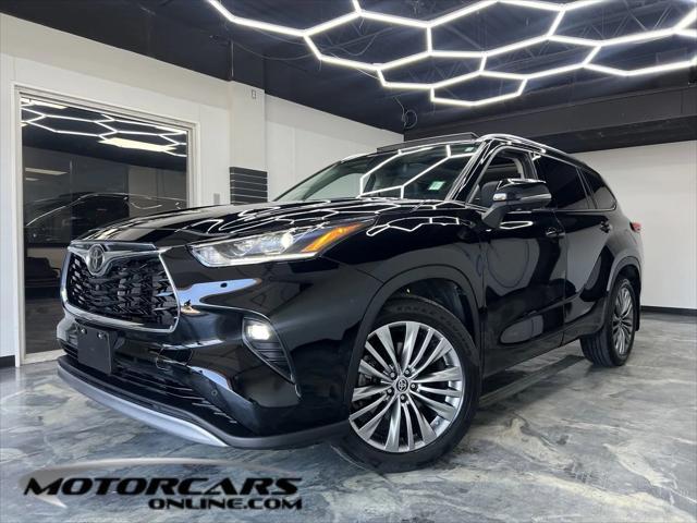 used 2021 Toyota Highlander car, priced at $38,500