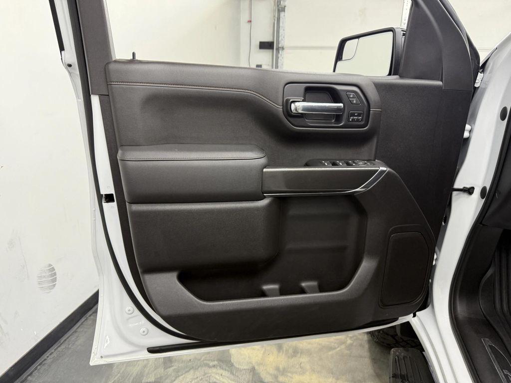 used 2021 GMC Sierra 1500 car, priced at $38,995