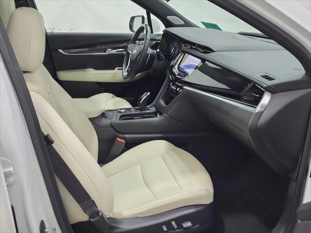 used 2023 Cadillac XT6 car, priced at $43,500