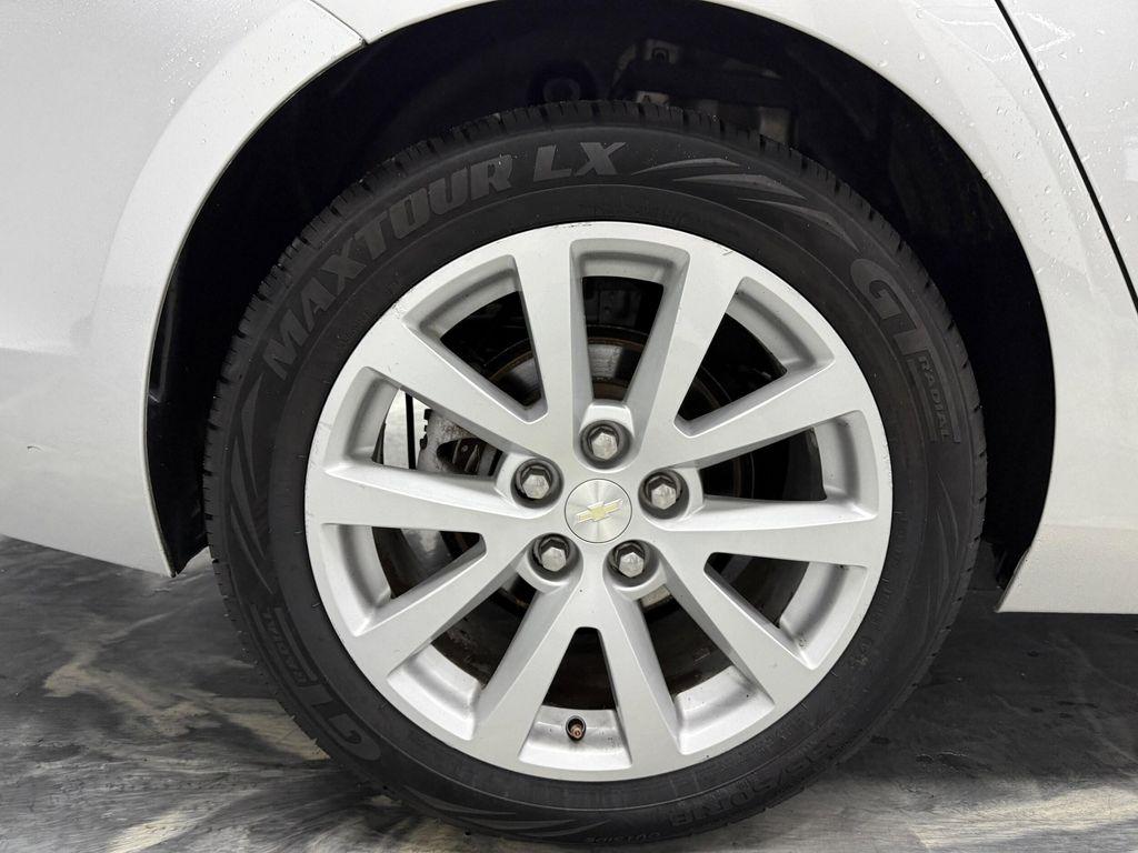 used 2014 Chevrolet Malibu car, priced at $9,900