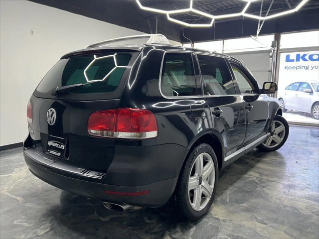 used 2004 Volkswagen Touareg car, priced at $5,900