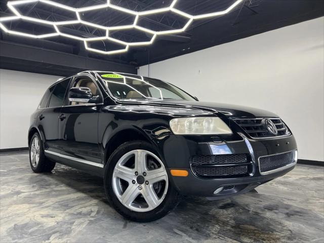 used 2004 Volkswagen Touareg car, priced at $5,900