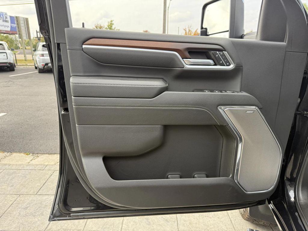 used 2024 GMC Sierra 2500 car, priced at $71,900