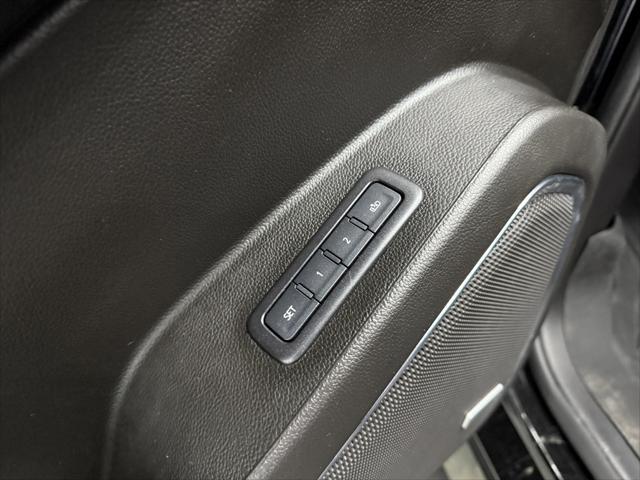 used 2019 GMC Yukon car, priced at $28,900