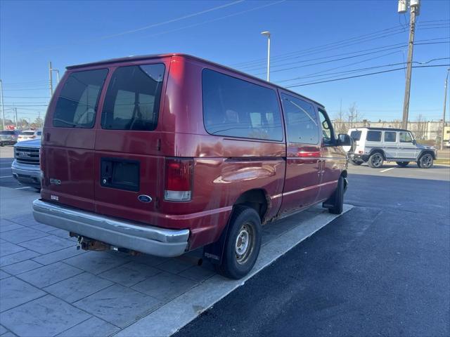 used 2001 Ford E150 car, priced at $3,450