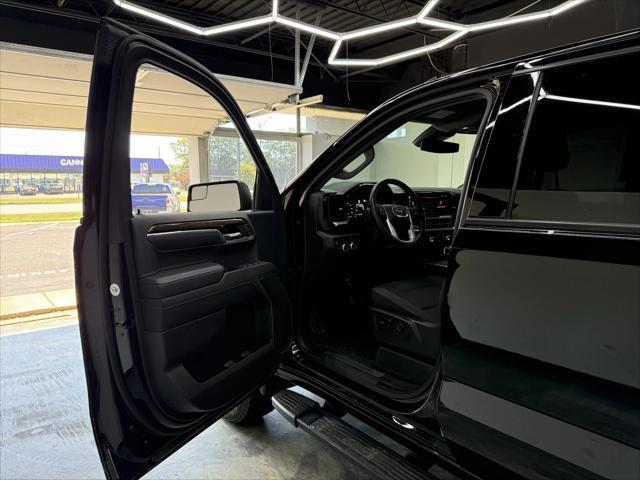 used 2023 GMC Sierra 1500 car, priced at $45,900