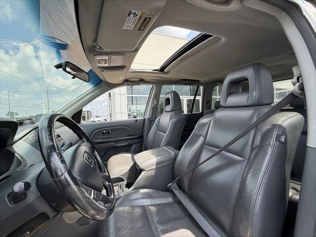 used 2005 Honda Pilot car, priced at $2,250