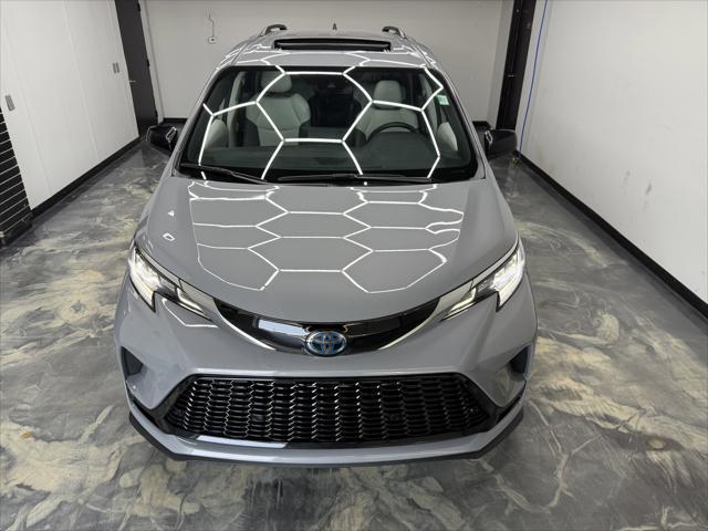 used 2023 Toyota Sienna car, priced at $46,900