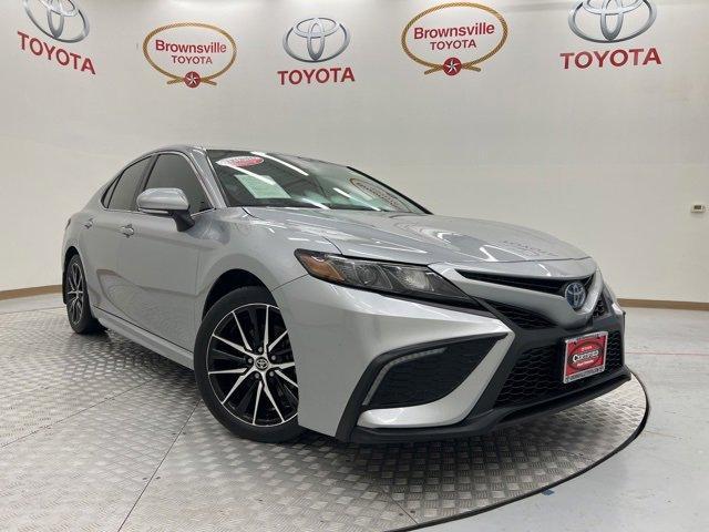 used 2022 Toyota Camry Hybrid car, priced at $28,555