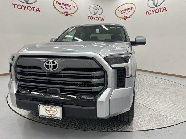 new 2024 Toyota Tundra car