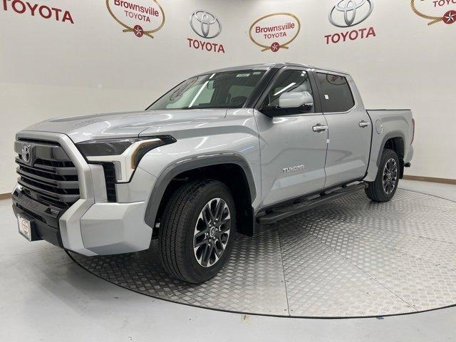 new 2024 Toyota Tundra car