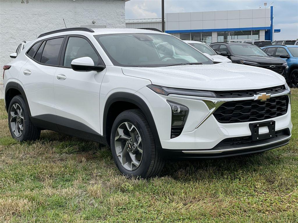 new 2025 Chevrolet Trax car, priced at $24,823
