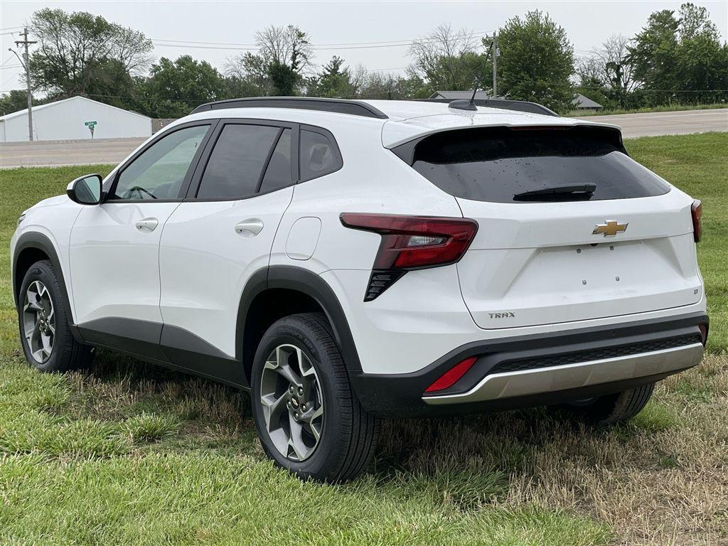 new 2025 Chevrolet Trax car, priced at $24,823
