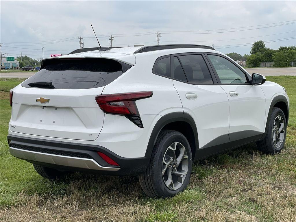 new 2025 Chevrolet Trax car, priced at $24,823