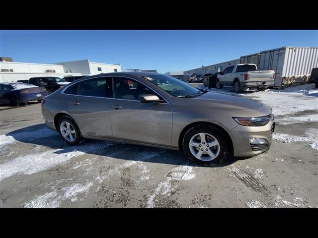 new 2025 Chevrolet Malibu car, priced at $24,485