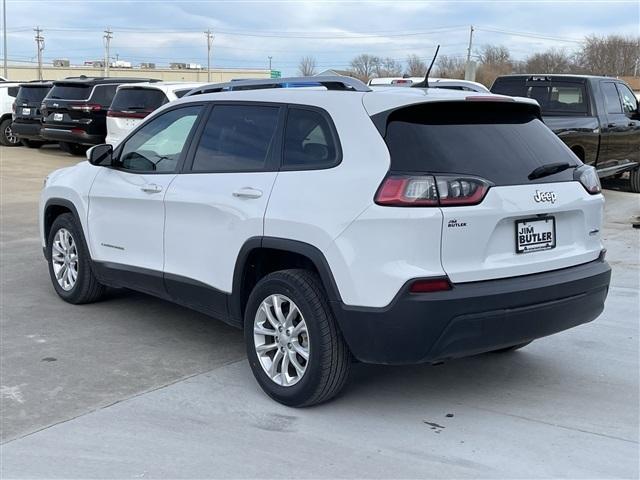 used 2020 Jeep Cherokee car, priced at $15,513