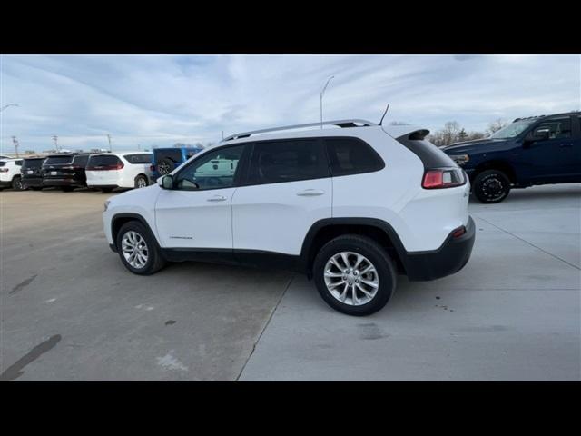 used 2020 Jeep Cherokee car, priced at $15,513