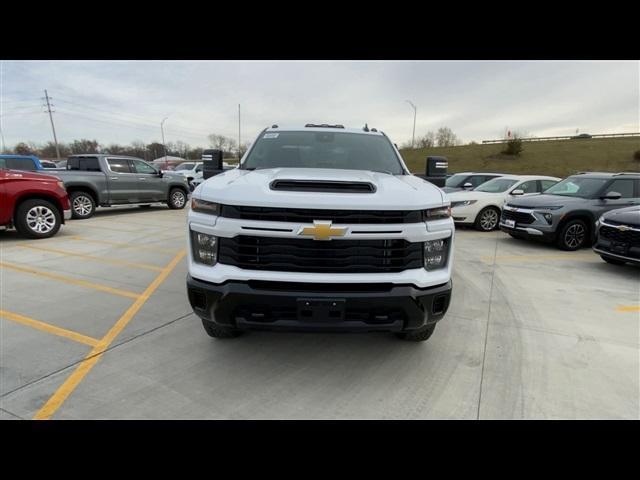 new 2025 Chevrolet Silverado 2500 car, priced at $52,302