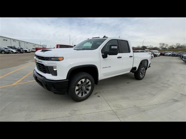 new 2025 Chevrolet Silverado 2500 car, priced at $52,302