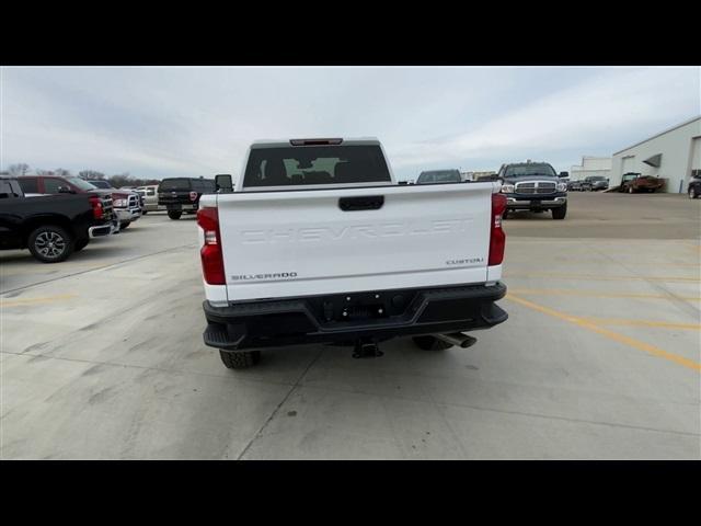 new 2025 Chevrolet Silverado 2500 car, priced at $52,302