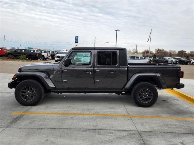 new 2024 Jeep Gladiator car, priced at $46,130