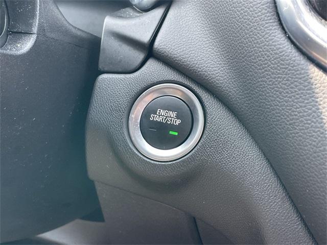 used 2021 Chevrolet Equinox car, priced at $26,879