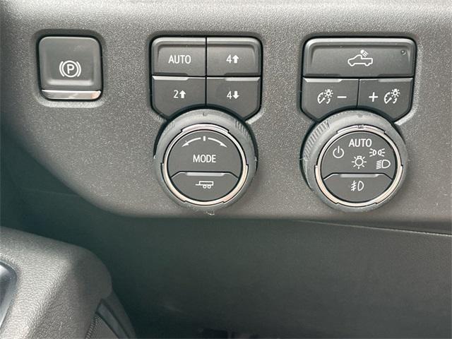 new 2025 Chevrolet Silverado 1500 car, priced at $52,731