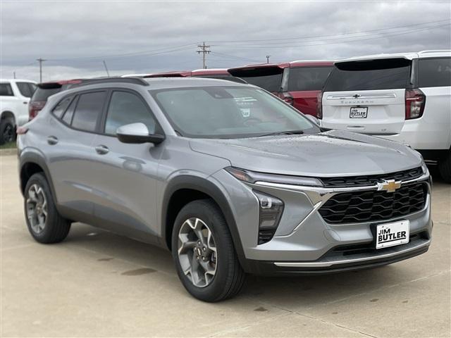 new 2025 Chevrolet Trax car, priced at $24,207