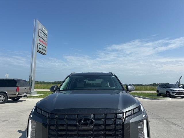 used 2025 Hyundai Palisade car, priced at $36,901