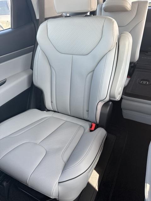 used 2025 Hyundai Palisade car, priced at $36,901