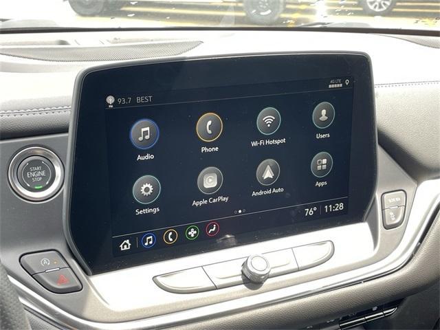 new 2025 Chevrolet Blazer car, priced at $35,905