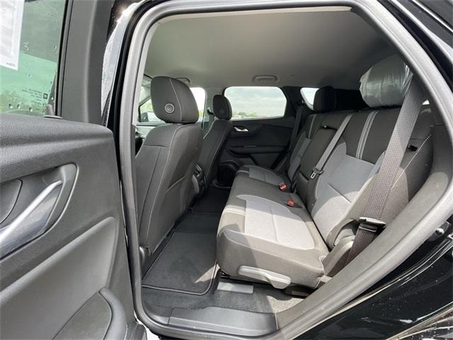 new 2025 Chevrolet Blazer car, priced at $35,905