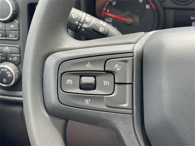 new 2025 Chevrolet Silverado 1500 car, priced at $36,734