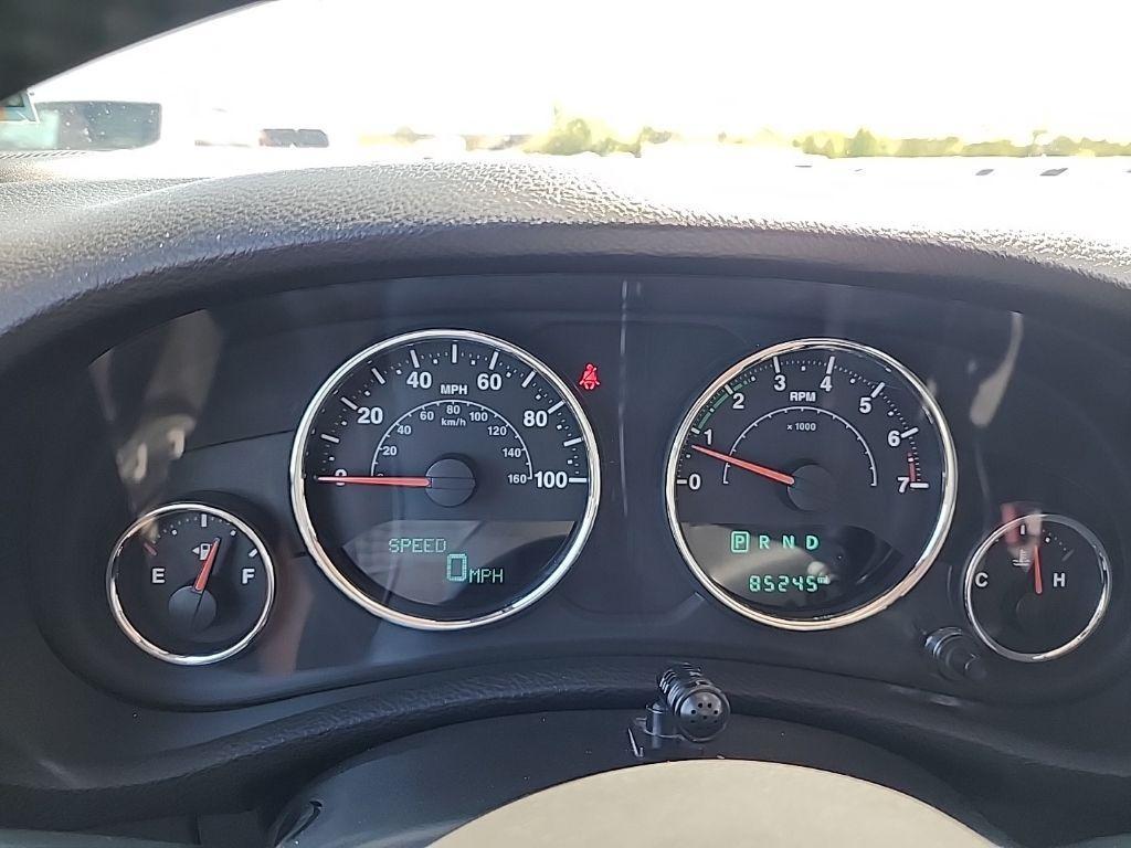 used 2015 Jeep Wrangler Unlimited car, priced at $18,518