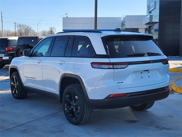 new 2025 Jeep Grand Cherokee car, priced at $40,355