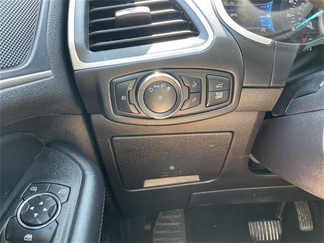 used 2021 Ford Edge car, priced at $21,161